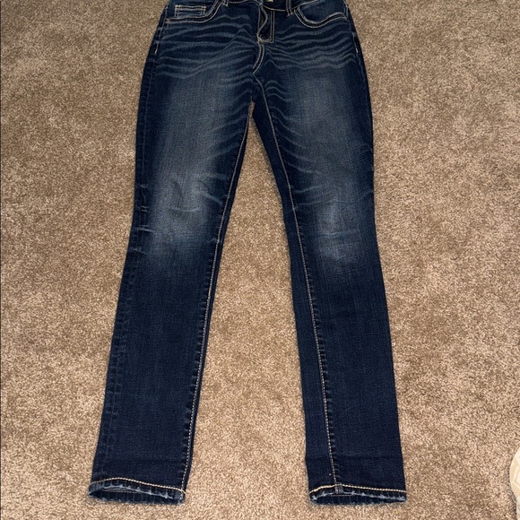BKE Denim - BKE Gabby skinny jeans - Thick Stitch Detail - size 26R. B13